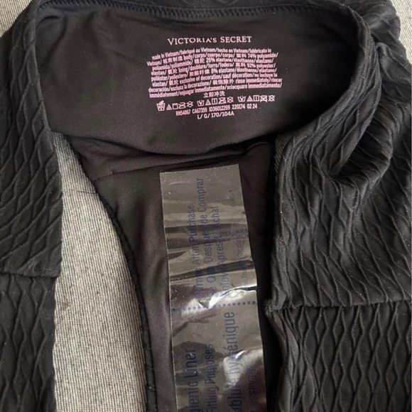 NWOT Victoria Secret cut out cheeky bathing suit size Large - Picture 5 of 5